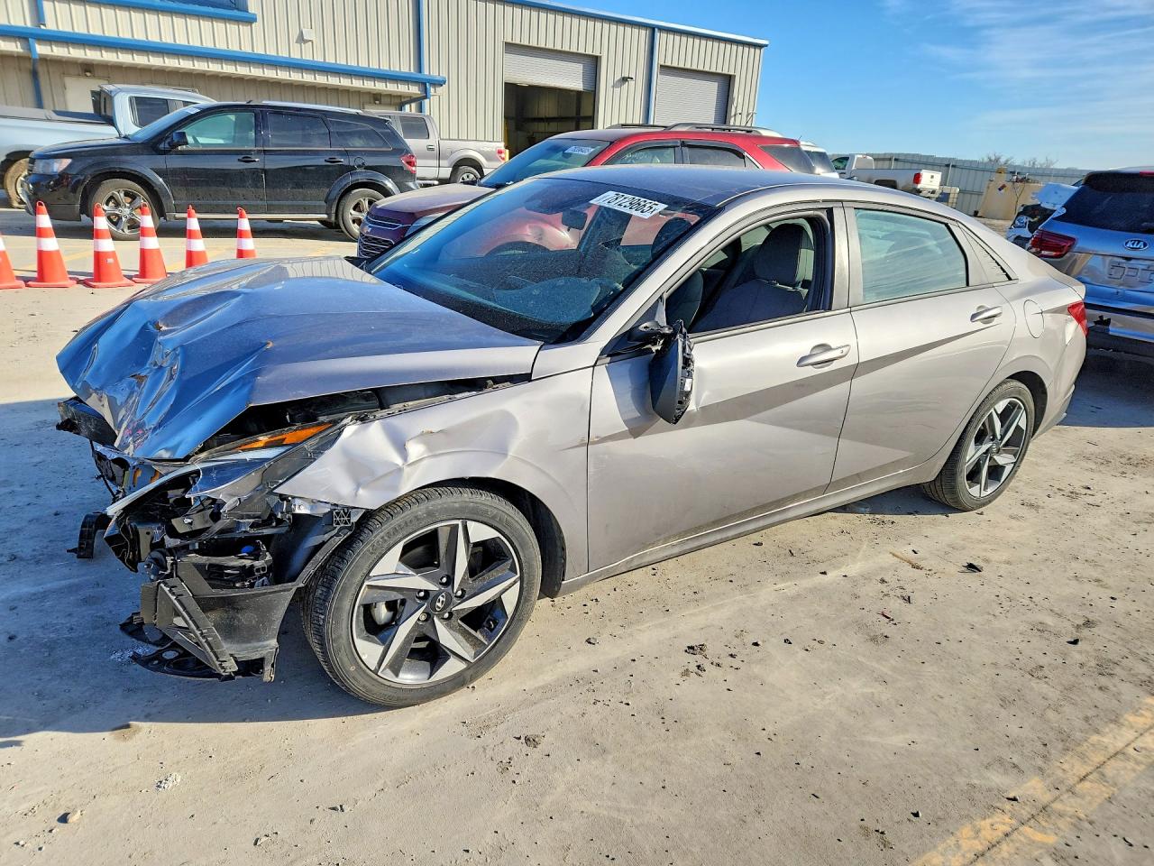 2023 HYUNDAI ELANTRA