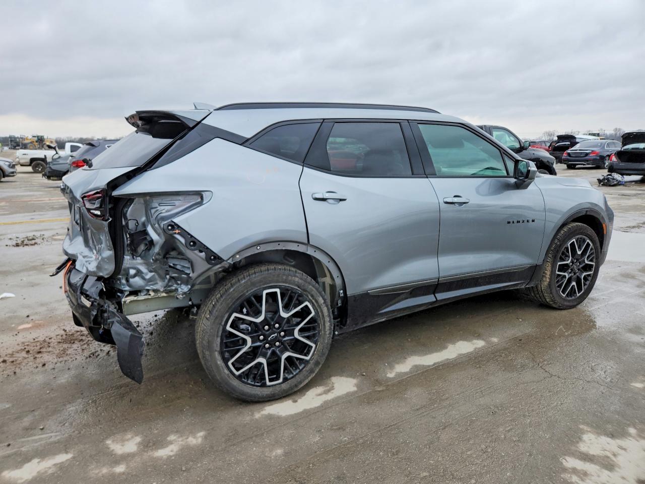 2025 CHEVROLET BLAZER RS photo 5