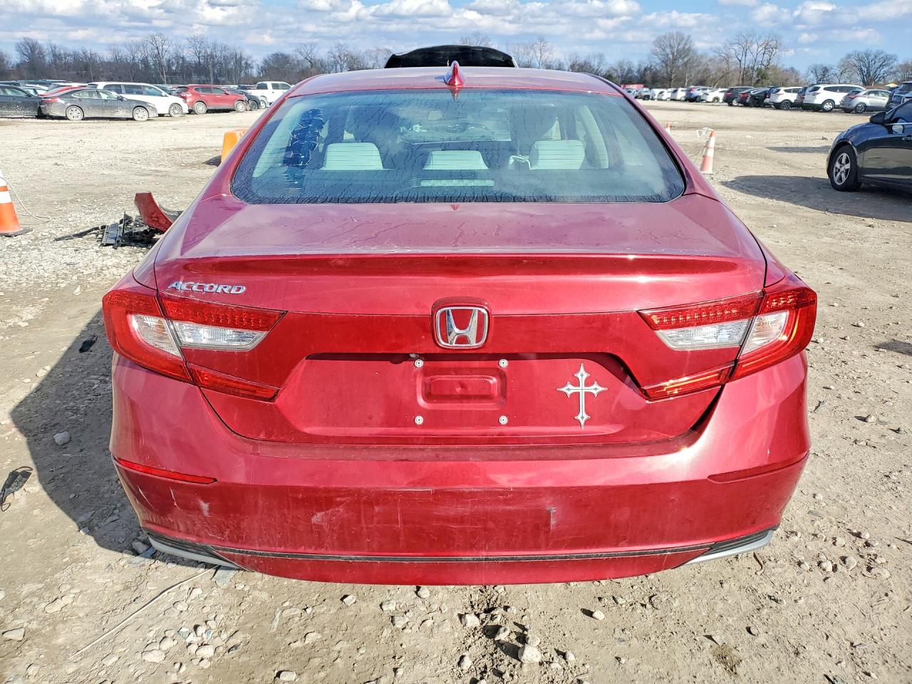 2018 HONDA ACCORD LX photo 6