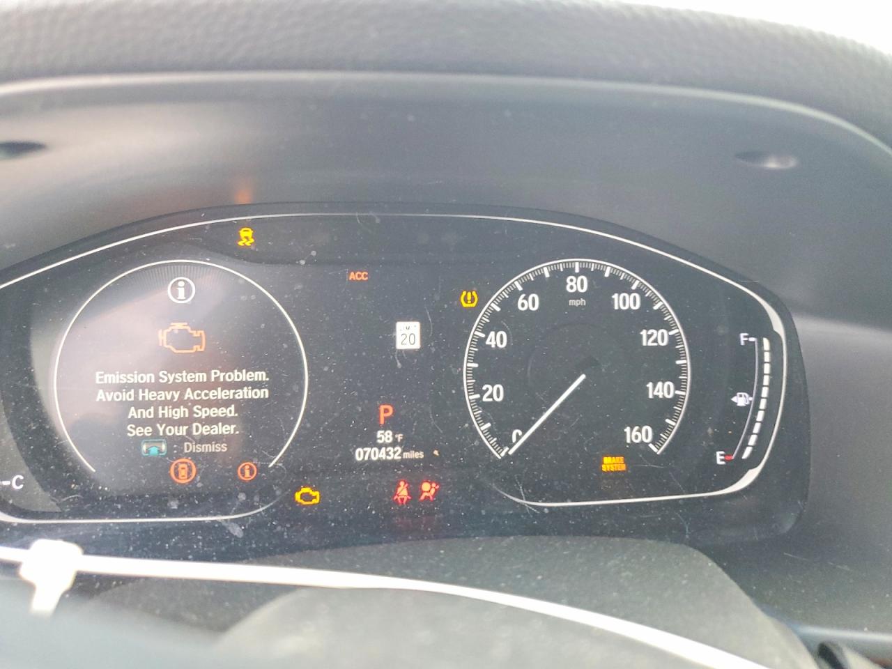 2018 HONDA ACCORD LX photo 9