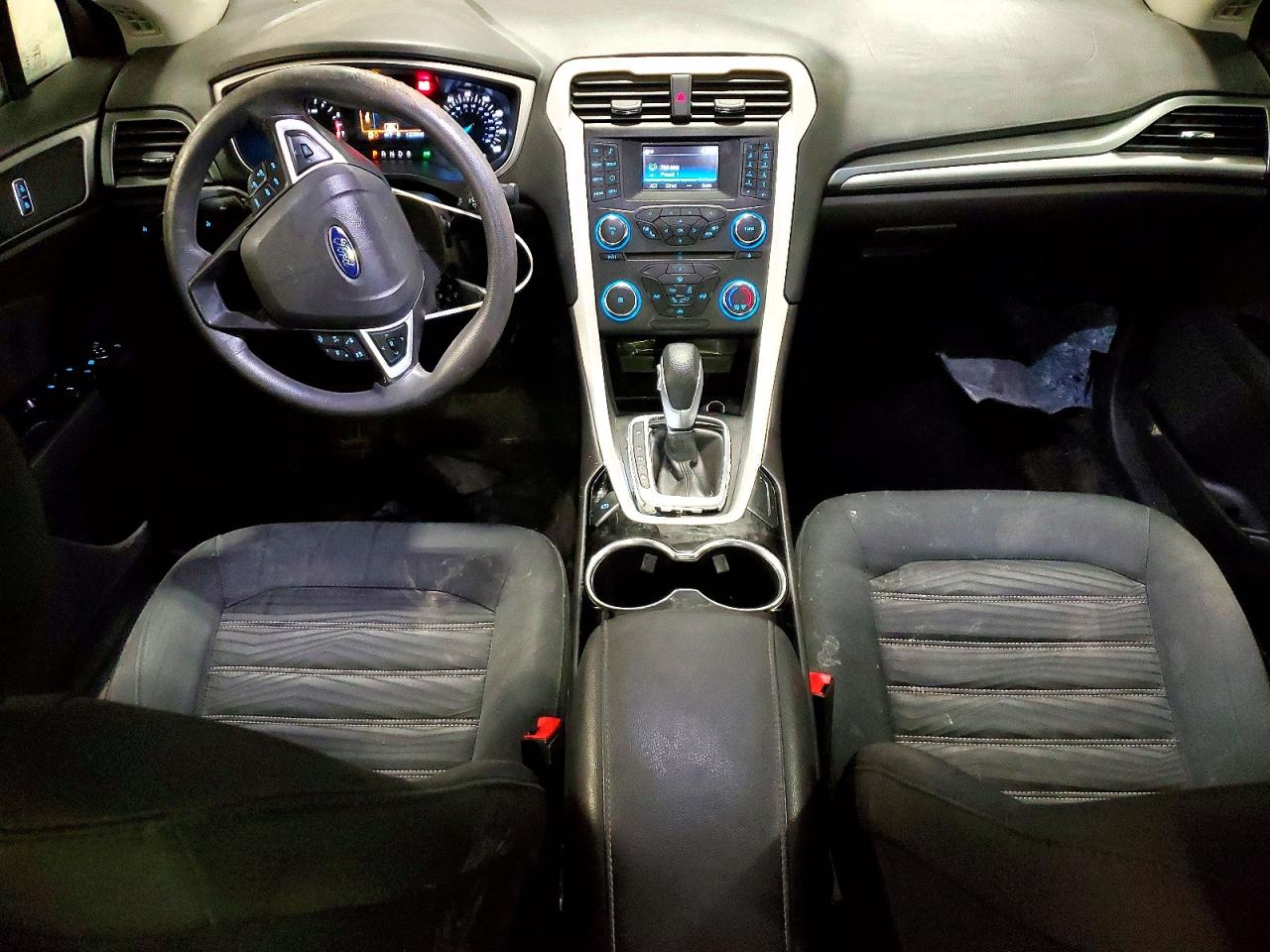 2016 FORD FUSION SE photo 15