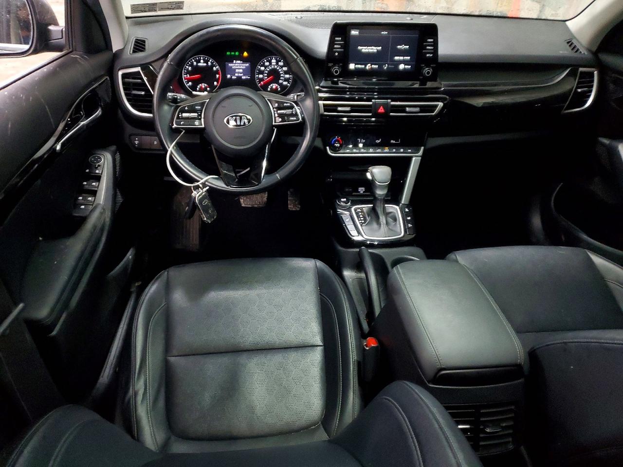 2021 KIA SELTOS EX photo 8