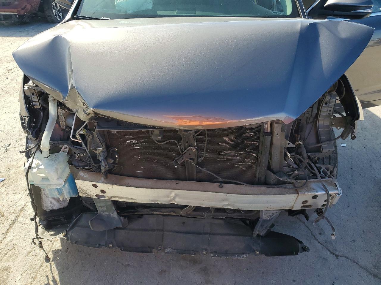 2014 TOYOTA HIGHLANDER LIMITED photo 12