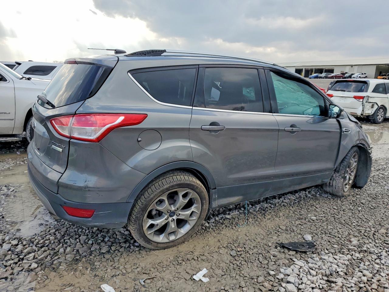2014 FORD ESCAPE TITANIUM photo 5