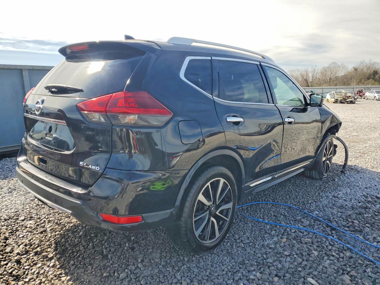 2019 NISSAN ROGUE SL photo 5