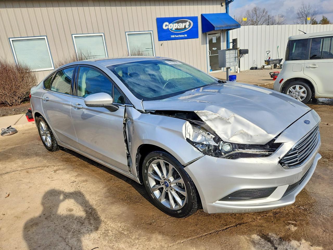 2017 FORD FUSION SE photo 4