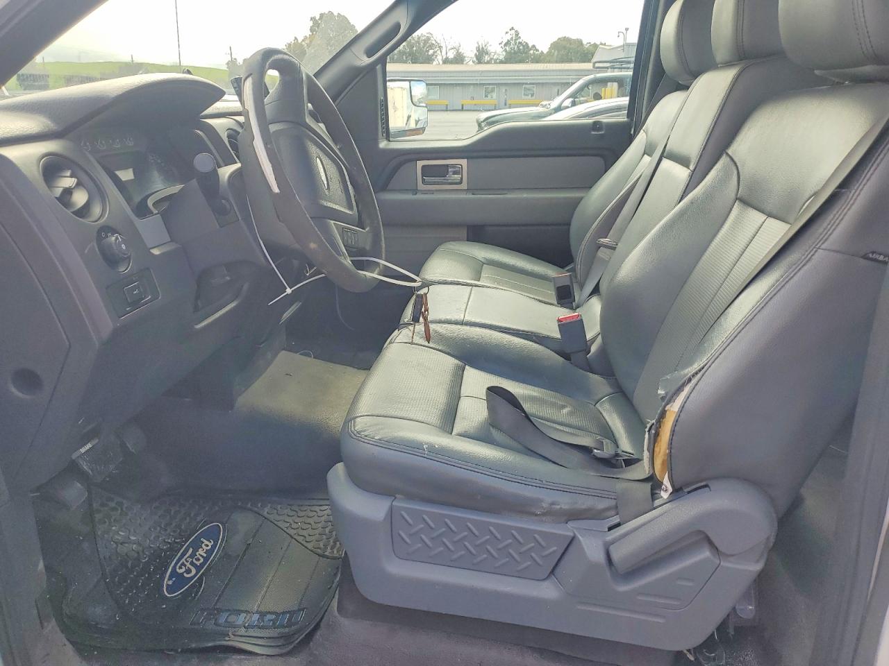 2011 FORD F150 photo 19