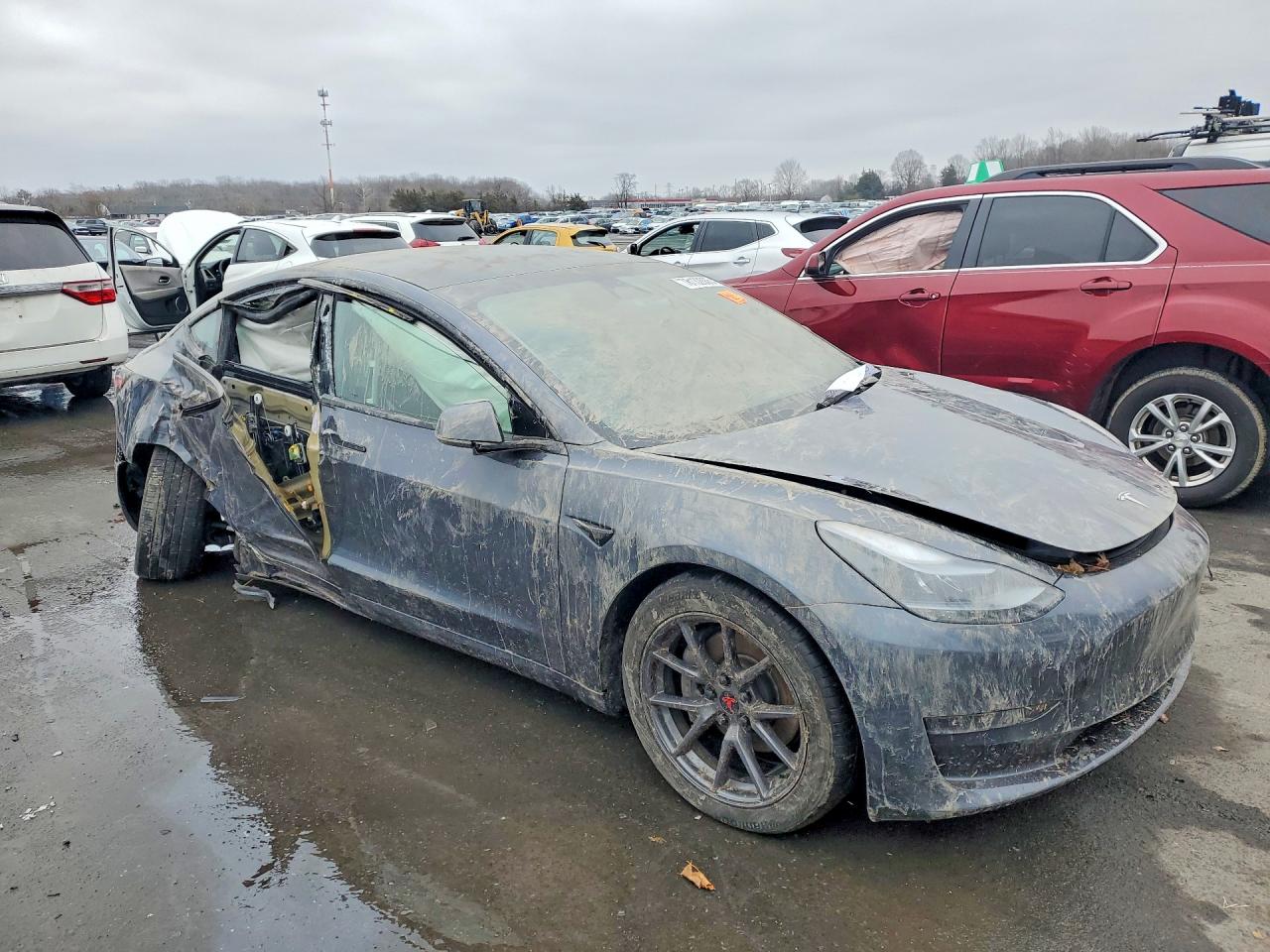 2023 TESLA MODEL 3 photo 4