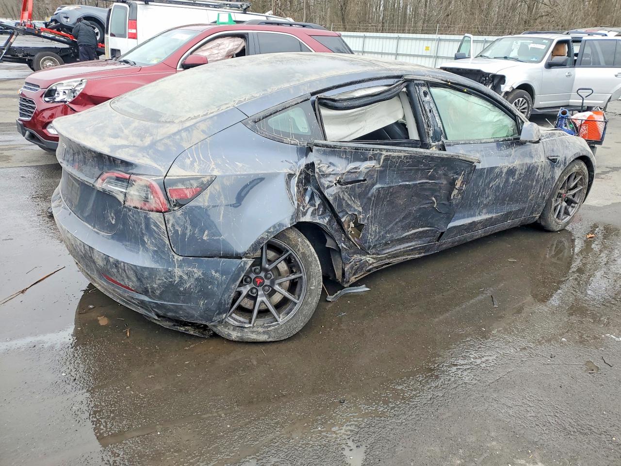 2023 TESLA MODEL 3 photo 3
