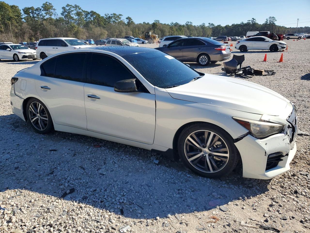 2015 INFINITI Q50 PREMIUM photo 4