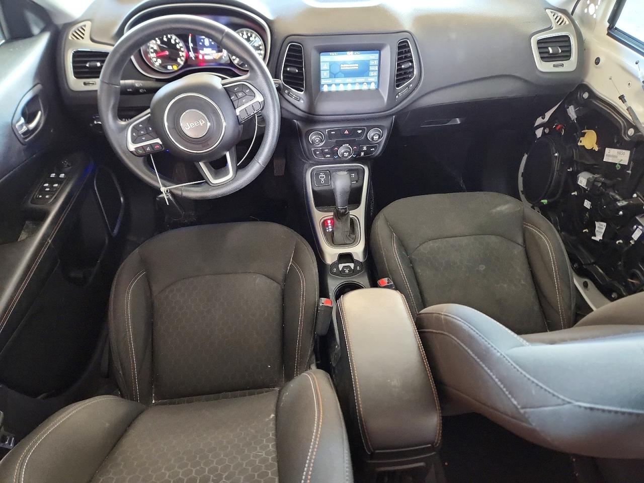 2019 JEEP COMPASS SPORT photo 8