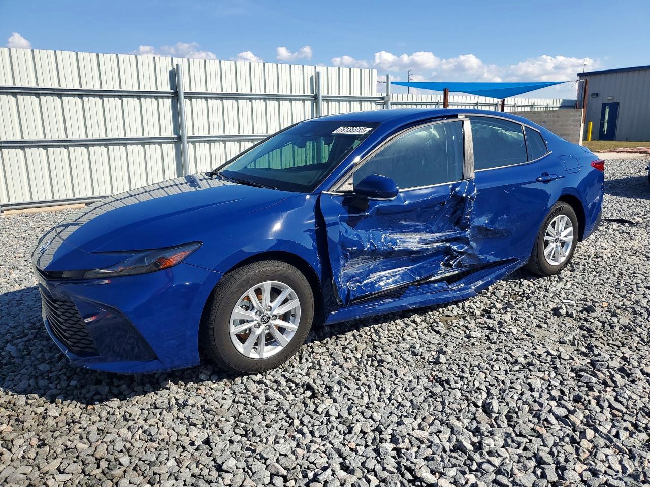2025 TOYOTA CAMRY