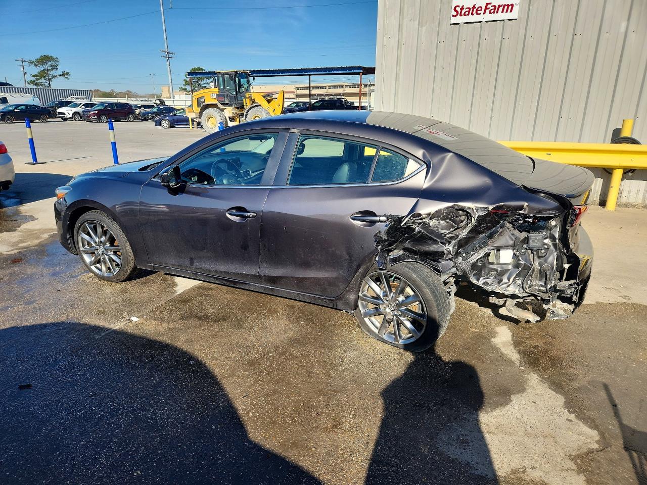 2018 MAZDA 3 TOURING photo 3