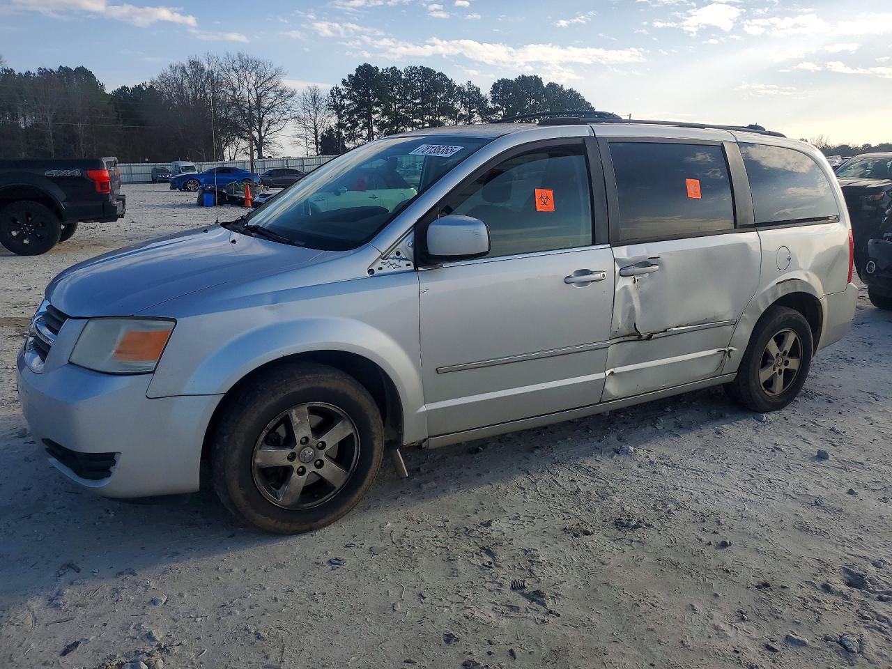 2010 DODGE GRAND CARAVAN