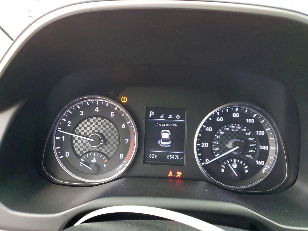 2019 HYUNDAI ELANTRA SEL photo 17
