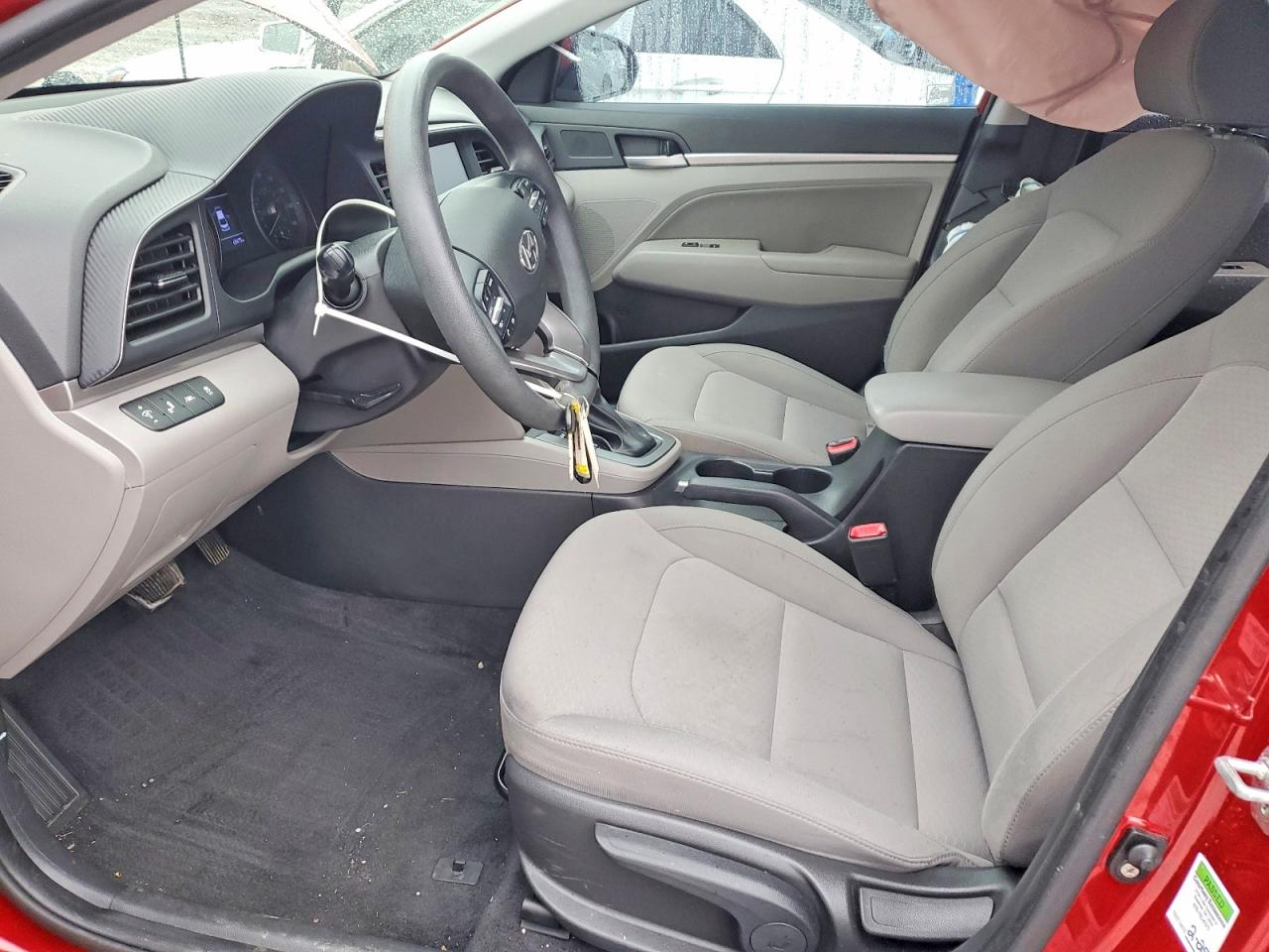 2019 HYUNDAI ELANTRA SEL photo 13