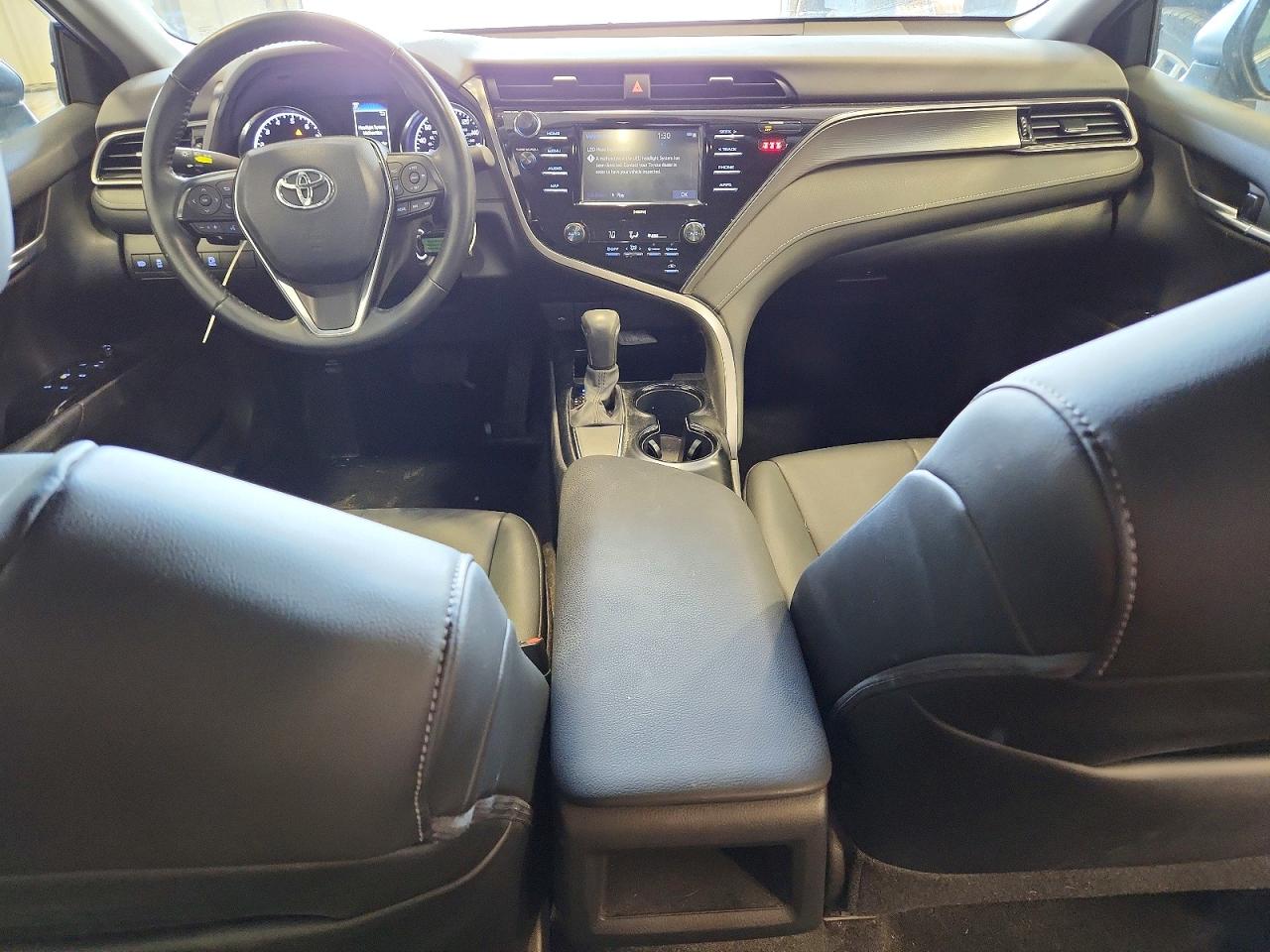 2020 TOYOTA CAMRY SE photo 22