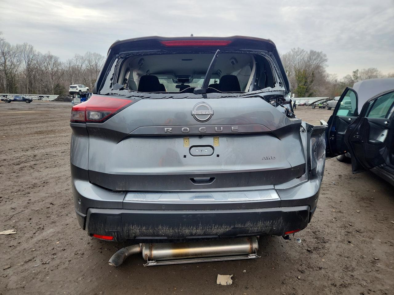 2025 NISSAN ROGUE SV photo 6