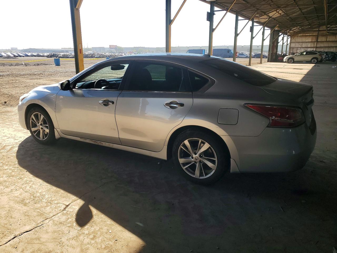 2015 NISSAN ALTIMA 2.5 SV photo 2