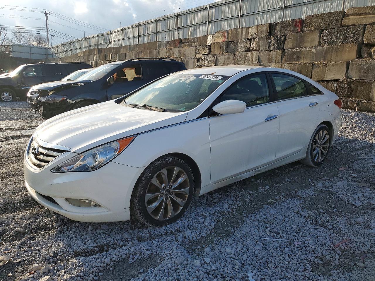 2013 HYUNDAI SONATA
