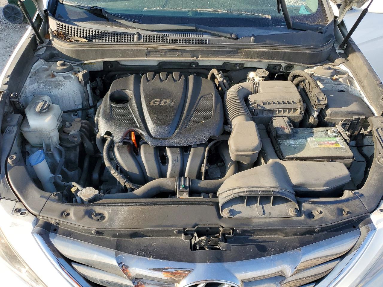 2013 HYUNDAI SONATA SE photo 11