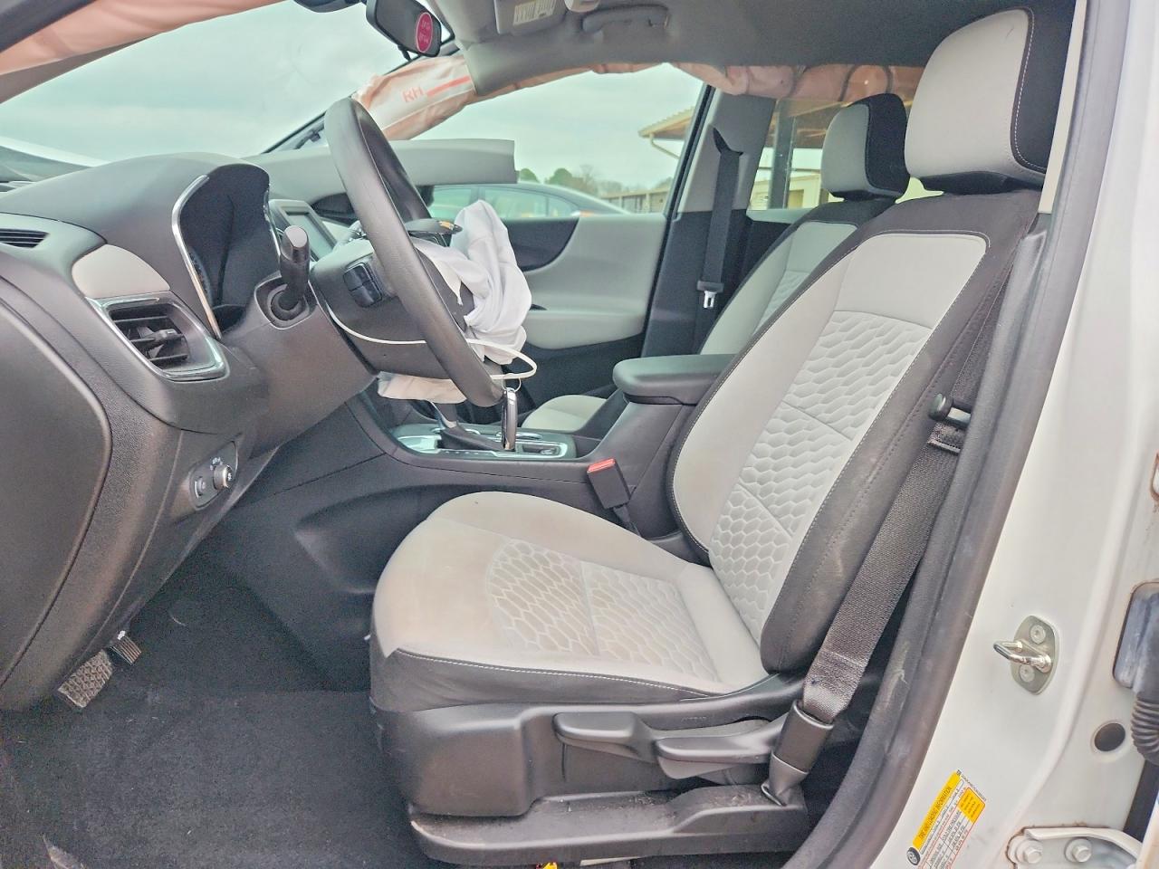 2018 CHEVROLET EQUINOX LS photo 7