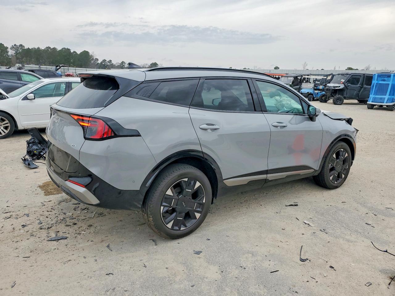 2026 KIA SPORTAGE SX PRESTIGE photo 3