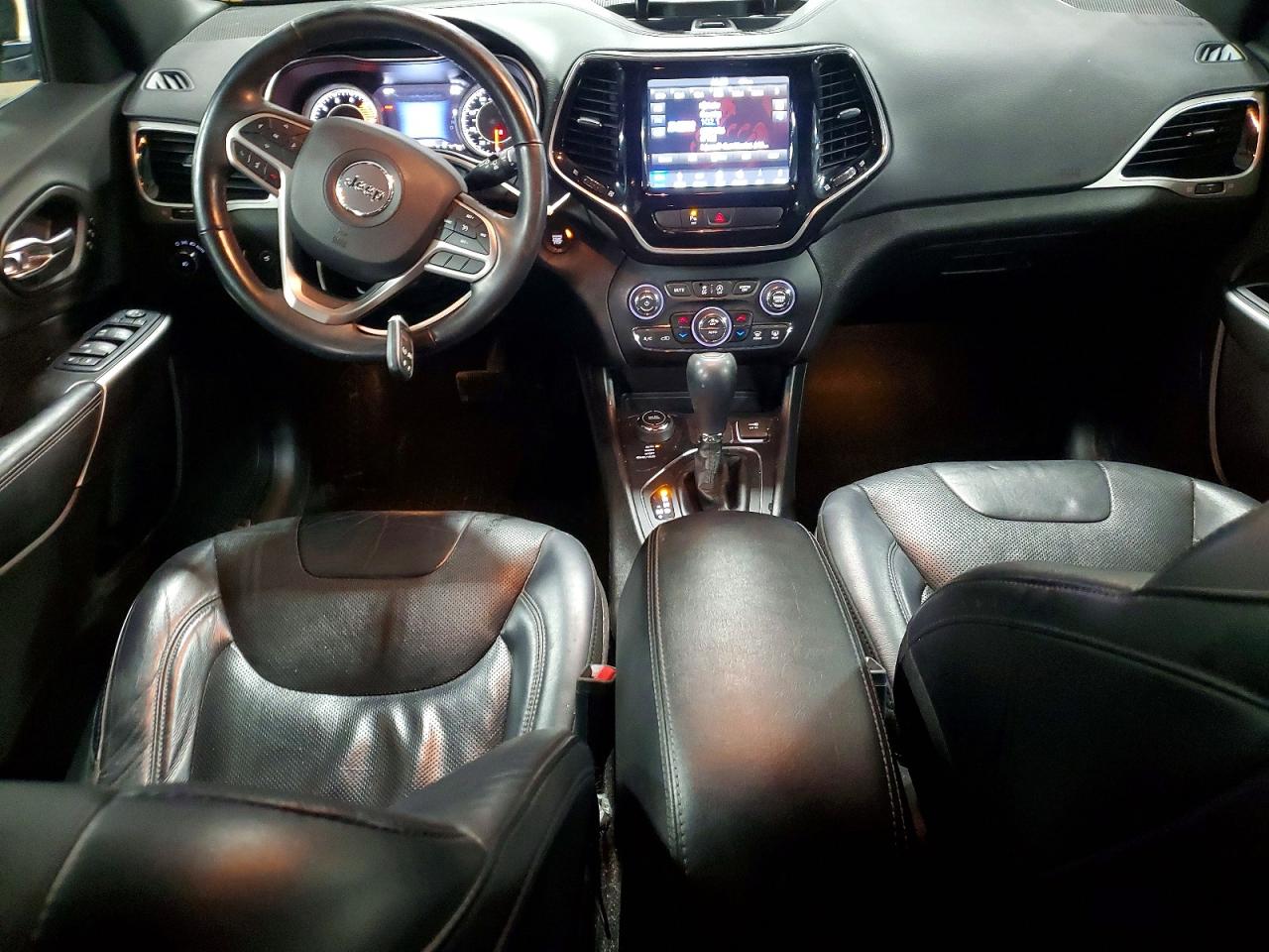 2019 JEEP CHEROKEE LIMITED photo 8