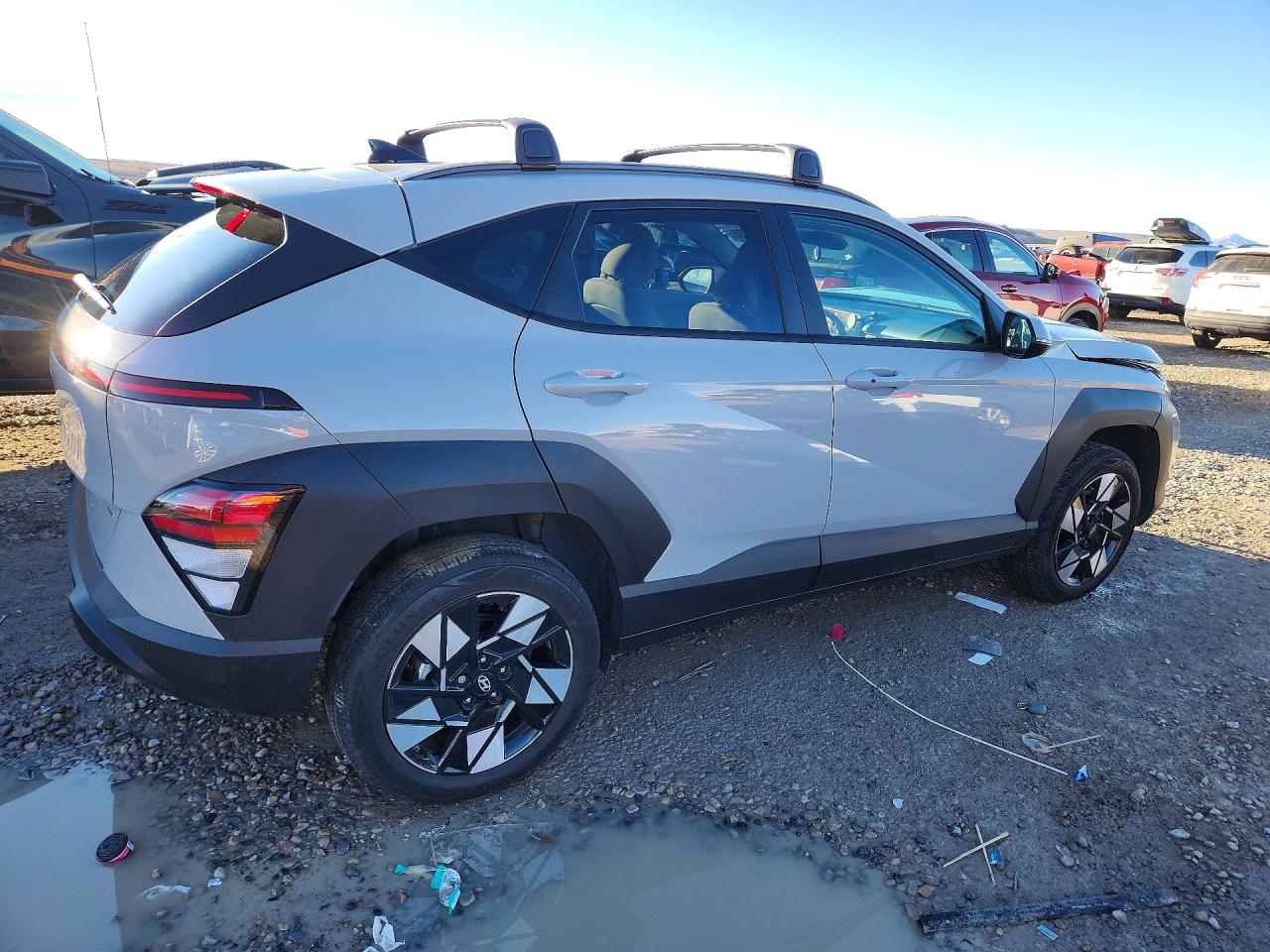 2024 HYUNDAI KONA SEL photo 3