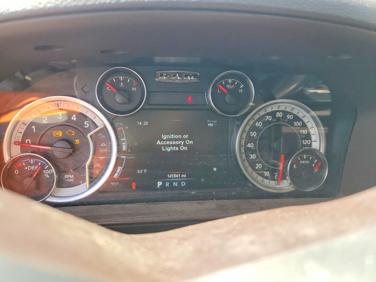 2018 RAM 3500 LARAMIE CREW CA photo 9