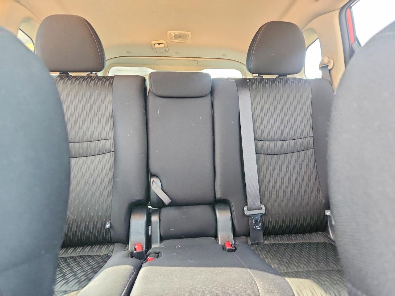 2018 NISSAN ROGUE S photo 10