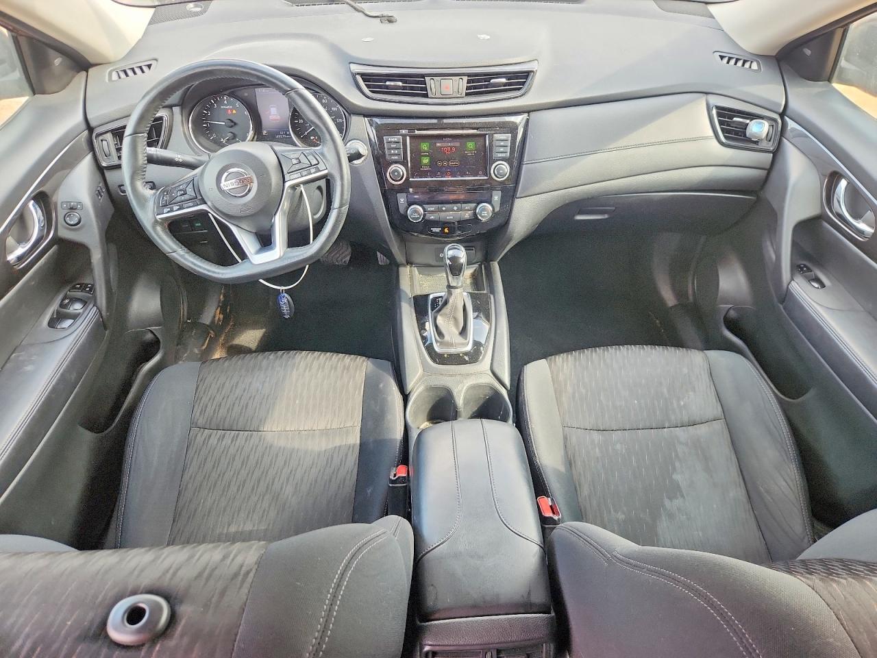 2018 NISSAN ROGUE S photo 8