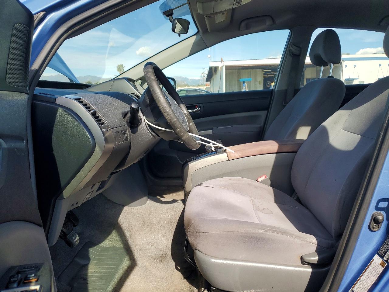 2007 TOYOTA PRIUS BASE photo 13