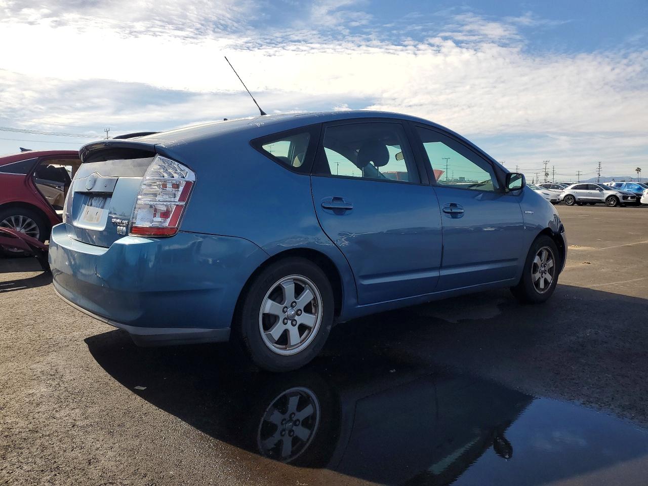 2007 TOYOTA PRIUS BASE photo 5