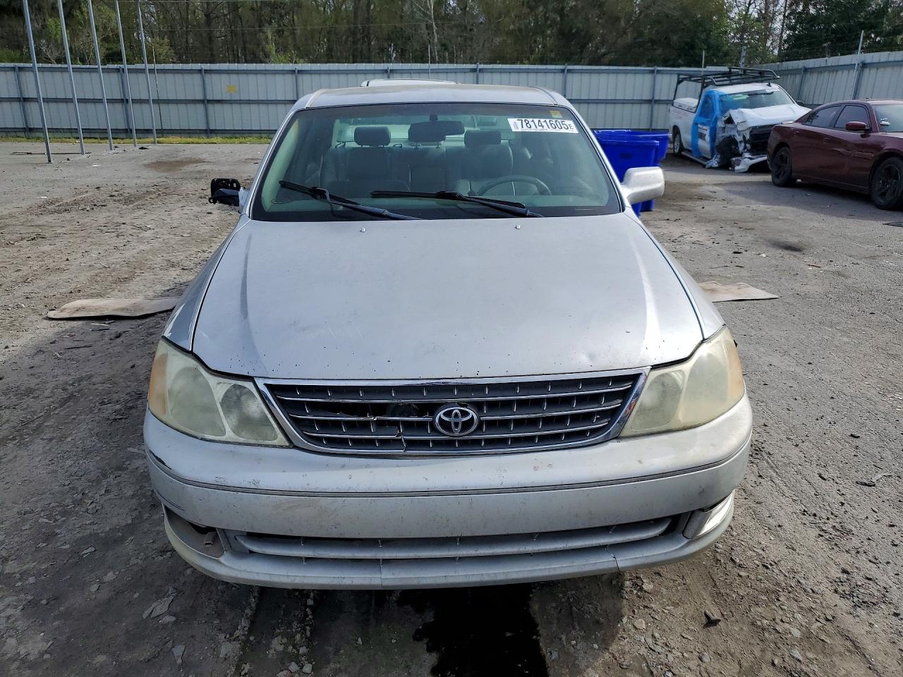 2004 TOYOTA AVALON XL photo 9