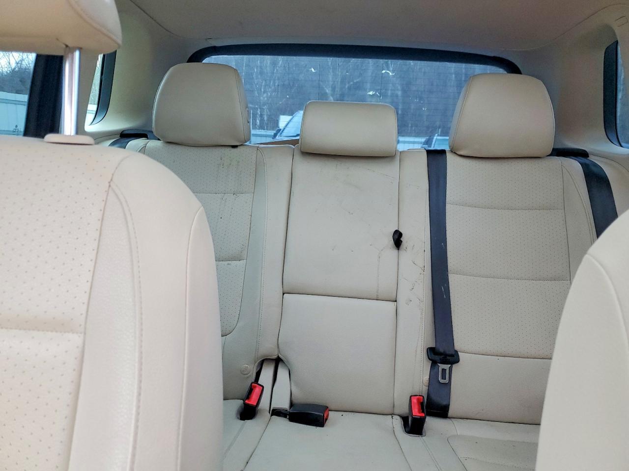 2013 VOLKSWAGEN TIGUAN S photo 19