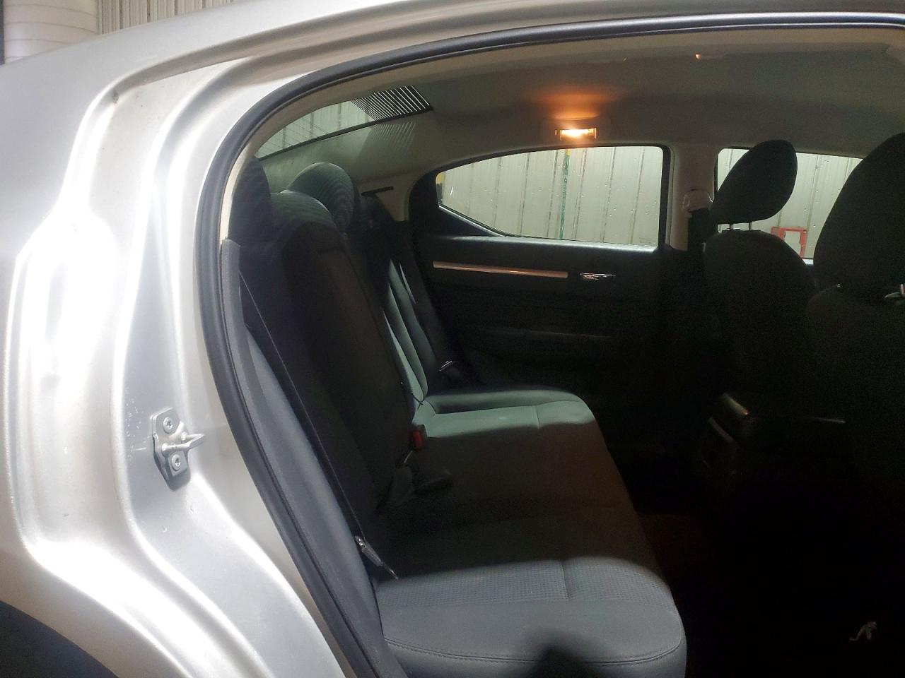 2009 DODGE CHARGER SXT photo 10
