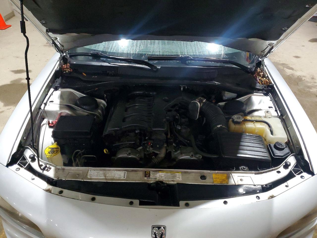 2009 DODGE CHARGER SXT photo 11