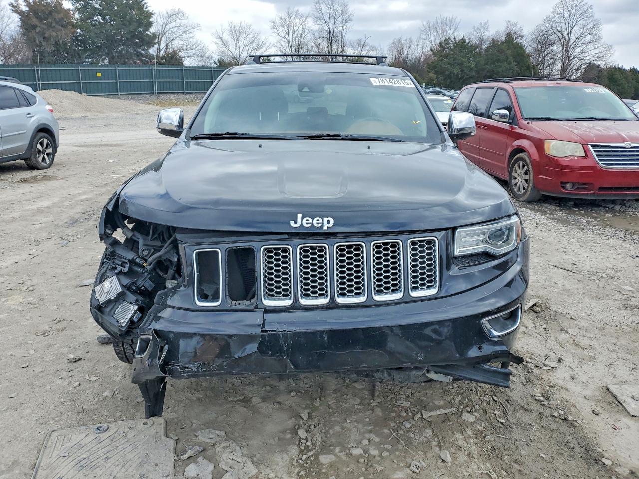 2015 JEEP GRAND CHEROKEE SUMMIT photo 5