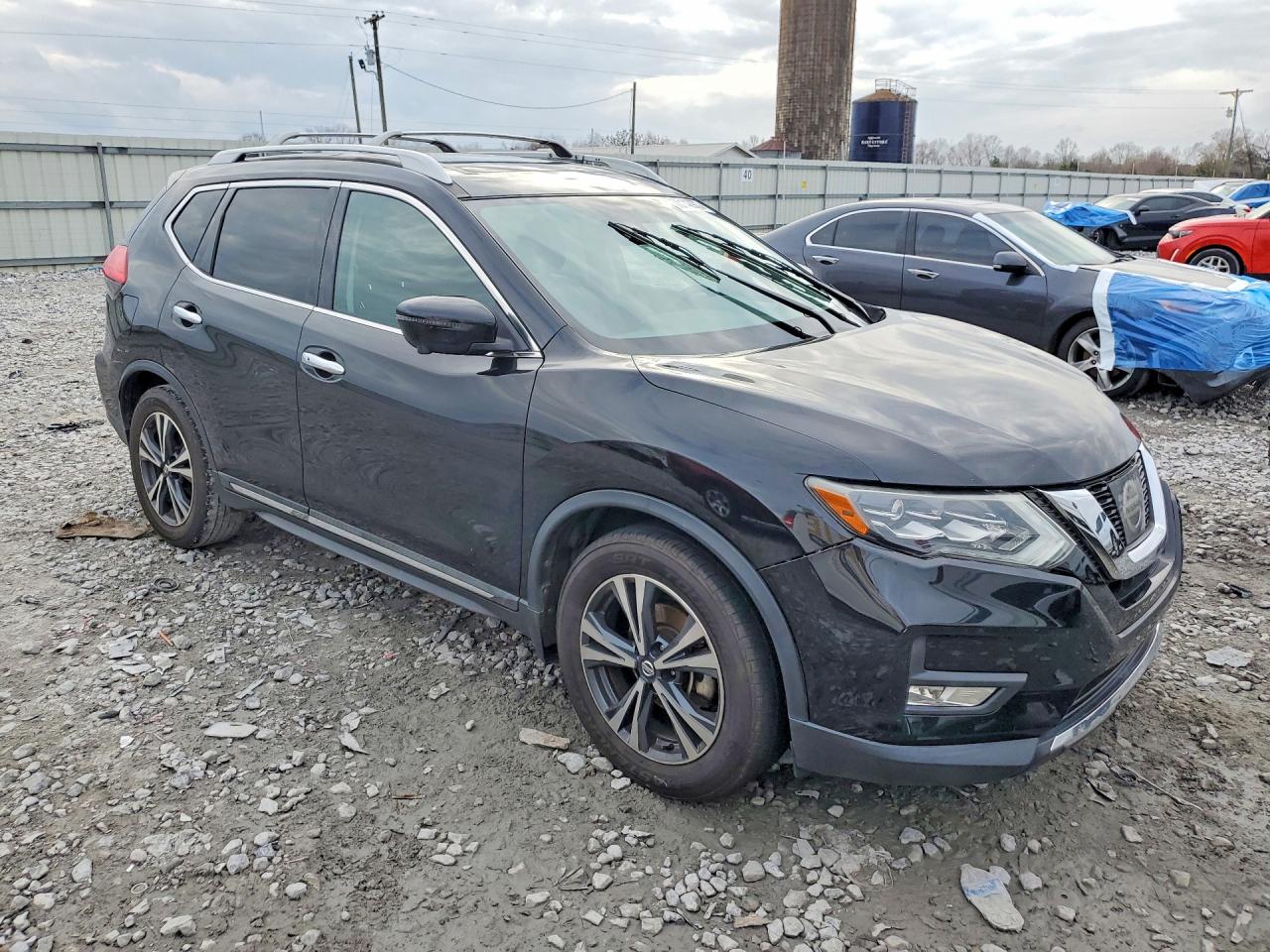 2017 NISSAN ROGUE S photo 4