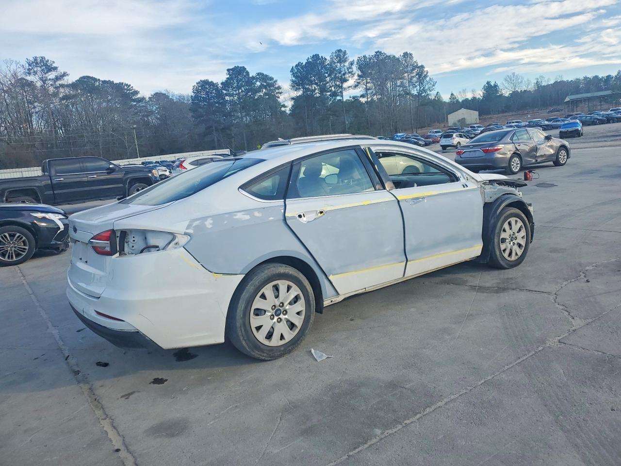 2019 FORD FUSION S photo 3