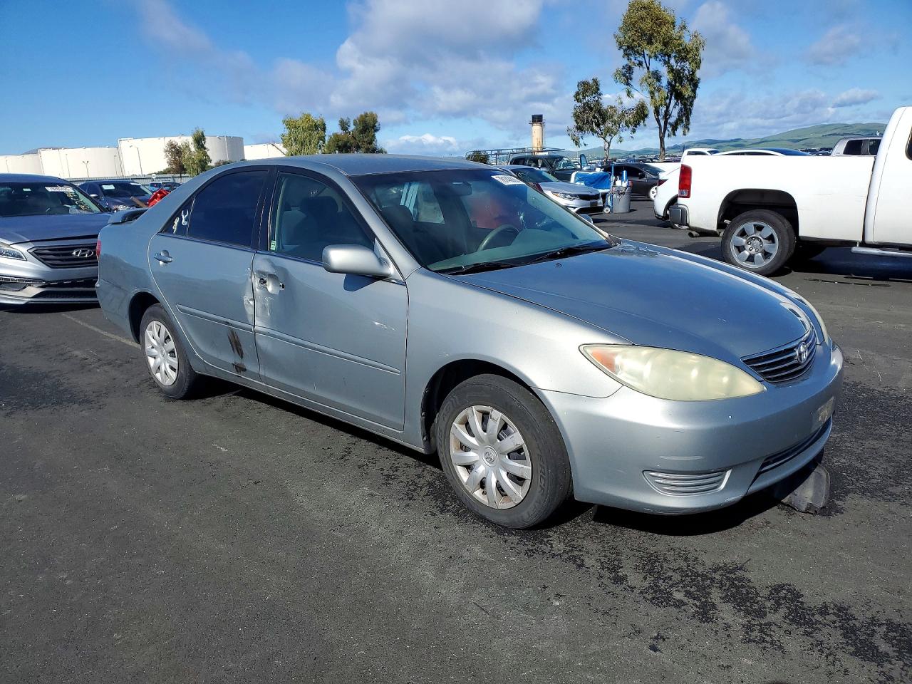 2005 TOYOTA CAMRY LE photo 7