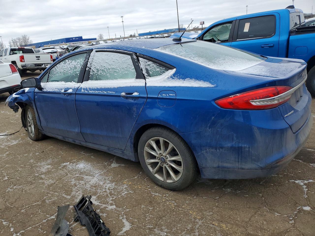 2017 FORD FUSION SE photo 4