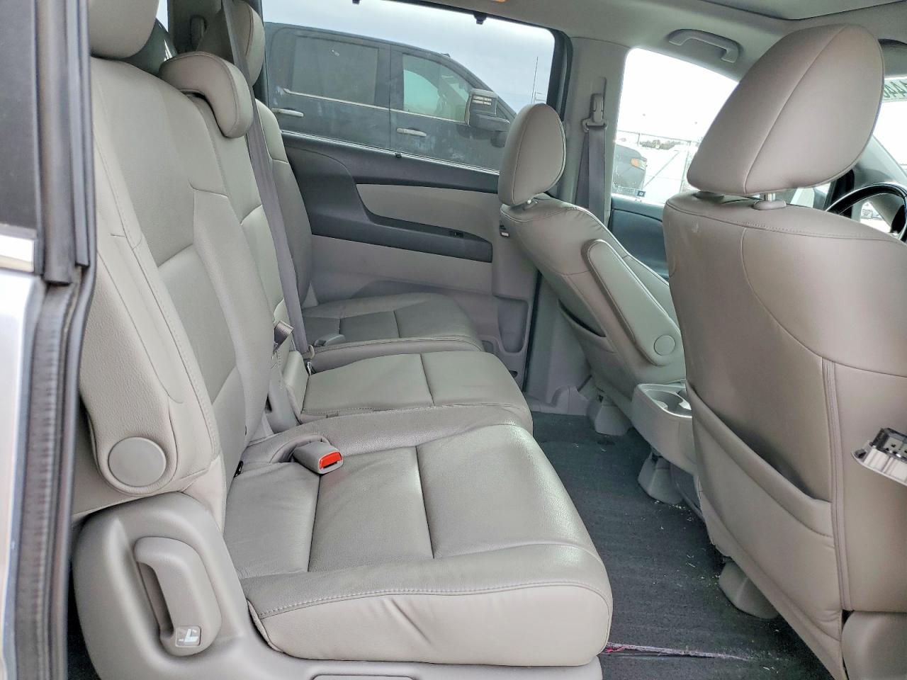 2016 HONDA ODYSSEY EXL photo 21