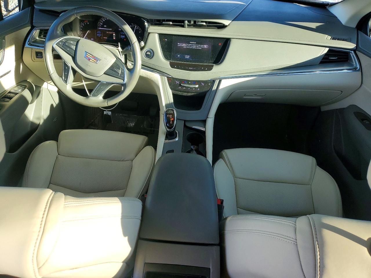 2017 CADILLAC XT5 LUXURY photo 15