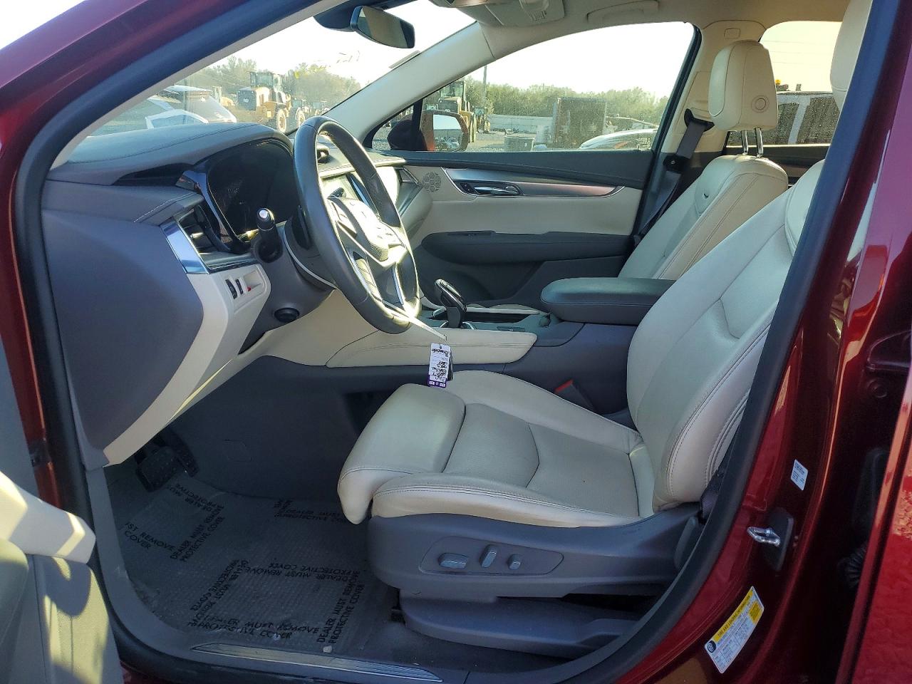 2017 CADILLAC XT5 LUXURY photo 13