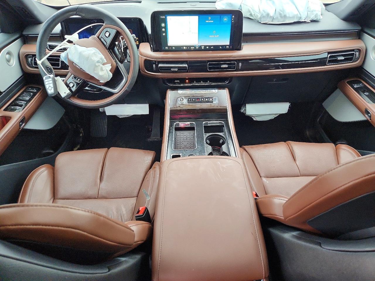 2025 LINCOLN AVIATOR RESERVE photo 29