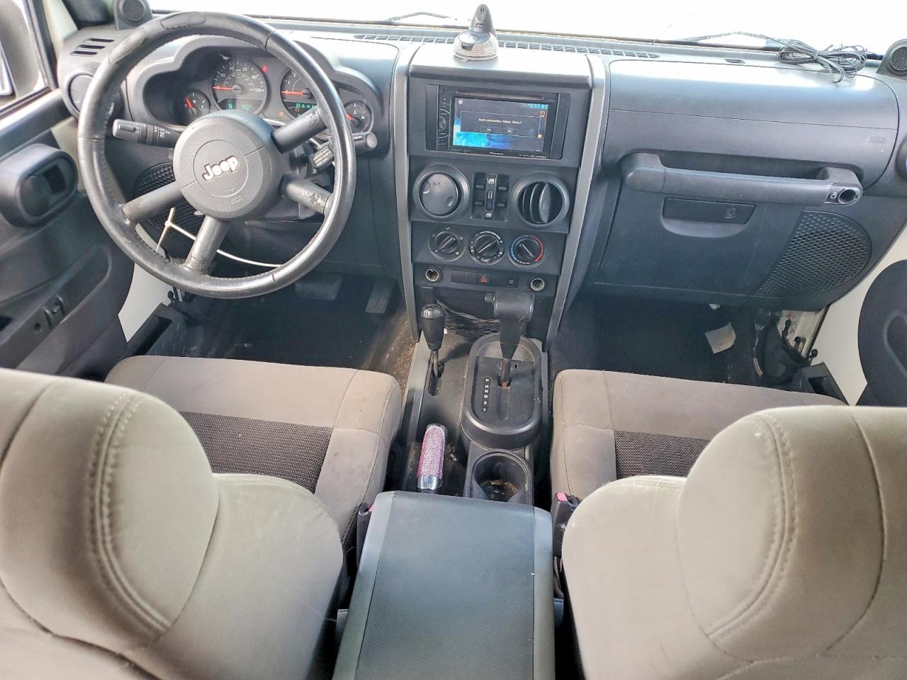 2009 JEEP WRANGLER UNLIMITED X photo 22