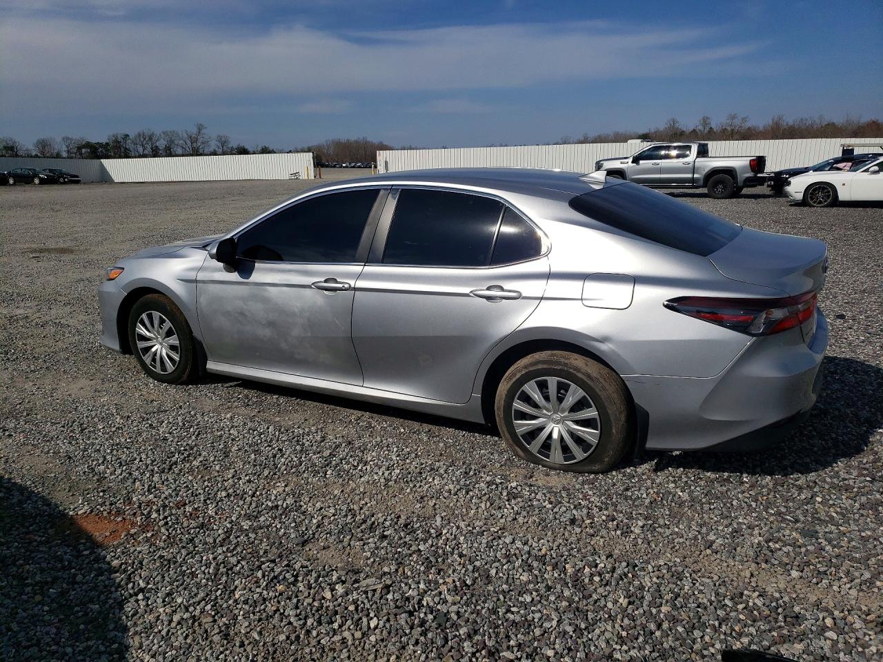 2024 TOYOTA CAMRY LE photo 2