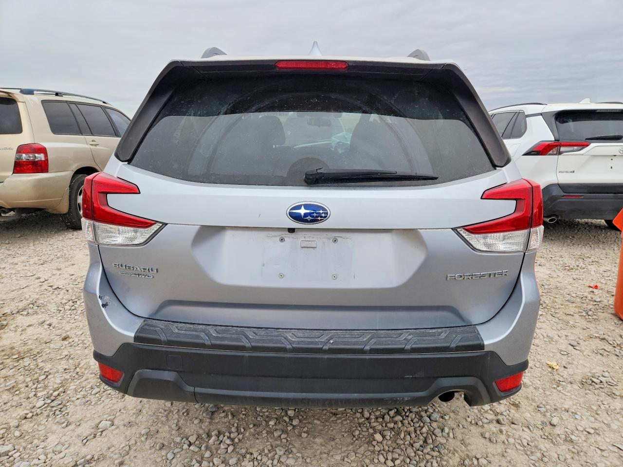 2019 SUBARU FORESTER PREMIUM photo 6